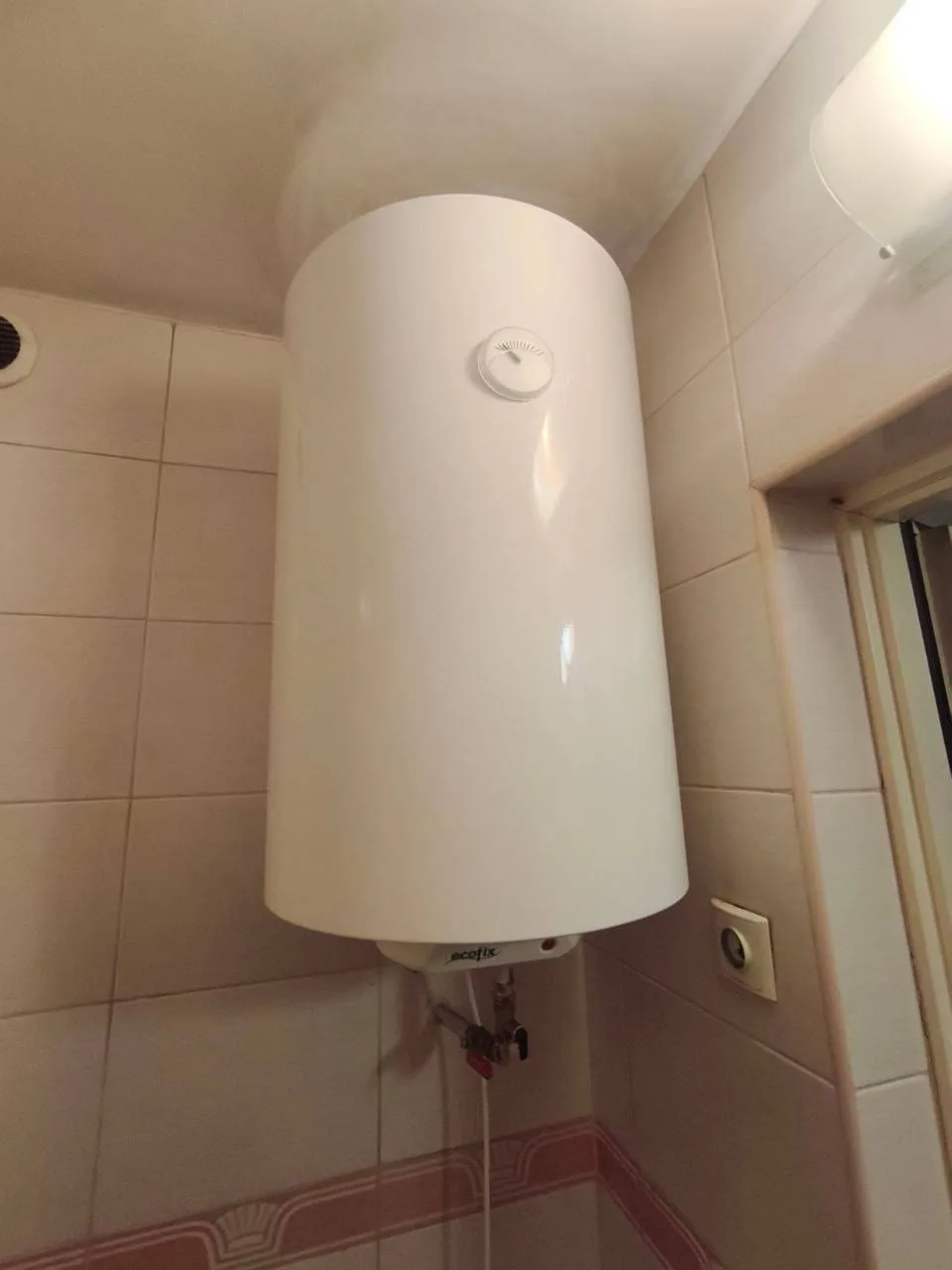 Bojler w łazience — montaż i podłączenie — DobryHydraulik Kraków